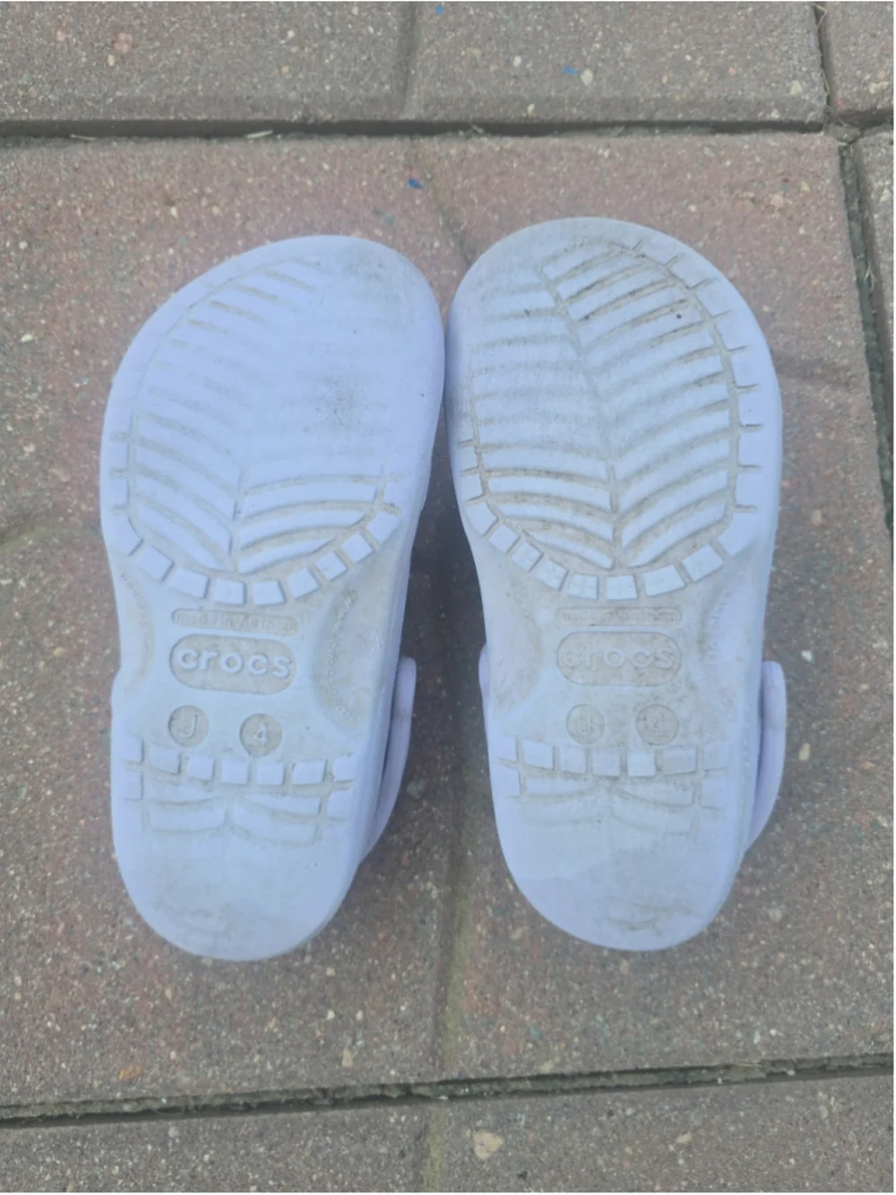Girl''s Crocs Lavender Clogs Size J4